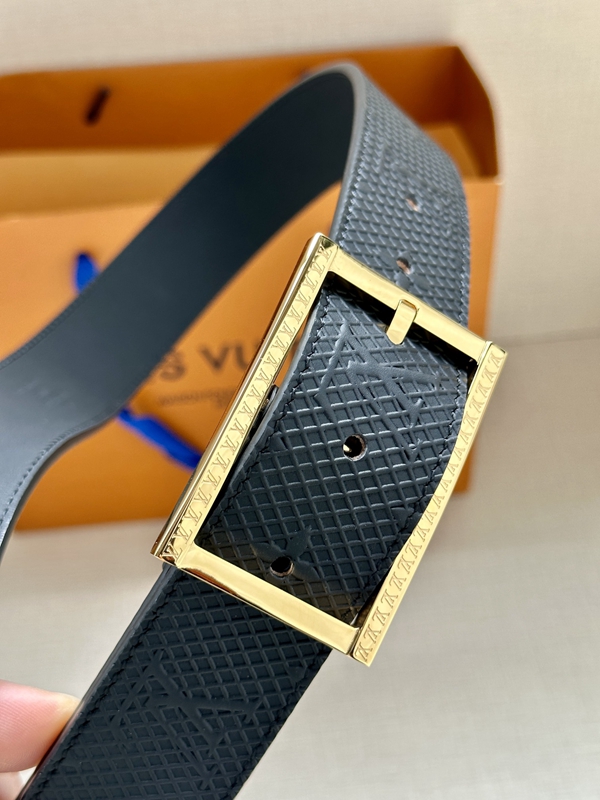 激安ルイヴィトンベルト背面デザイン